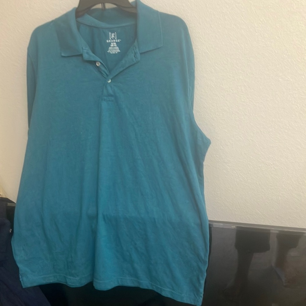 FINAL MARKDOWN Men’s George polo shirt xl